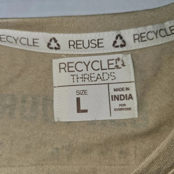 Desert Dreams USA Tour Distressed Crop Top - Picture 3 of 6